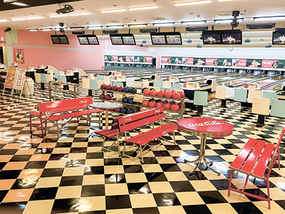 笑う角には福きたる！　ボウリングをお得に楽しもう