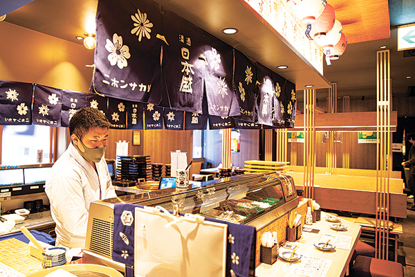 関西で2店舗目となる羽田市場三田駅前店