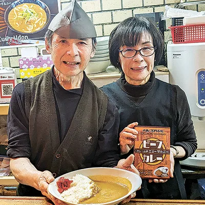 「門真店では大好きなコーヒーとパフェにもチャレンジしています♪」