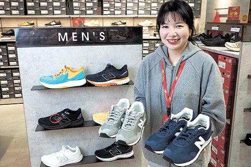 「注目は360度から足を計測できる3Dスキャンの導入です」