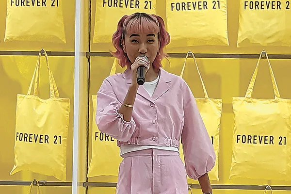 ららぽーと門真 青山テルマさん