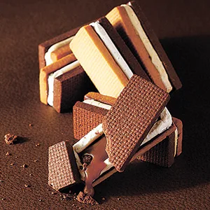 「チョコレートキャラメルサンド」(8個入)セット 6490円