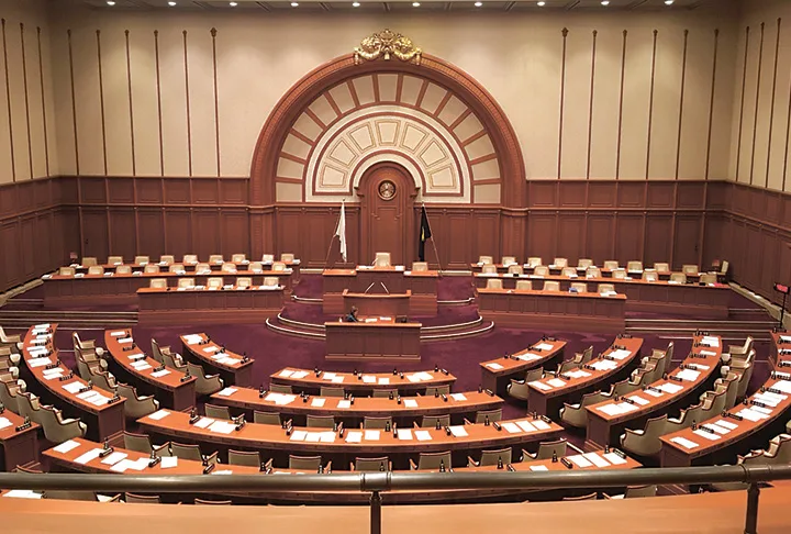 大阪市会議場