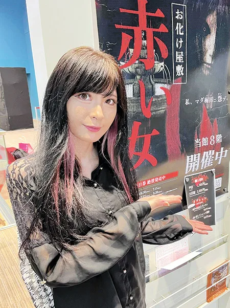 プロデューサーでメーンアクターも務めるココさん