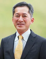 「温泉地でゆっくり治療ができる」と話す荻野センター長