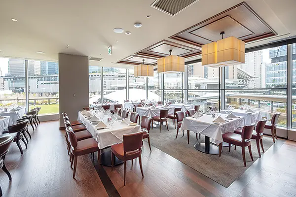 高級ステーキ「ルースクリス ステーキハウス」（3階）　