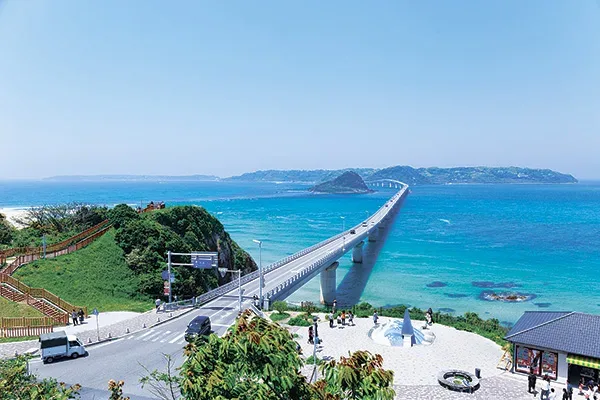 山口県下関市の角島大橋