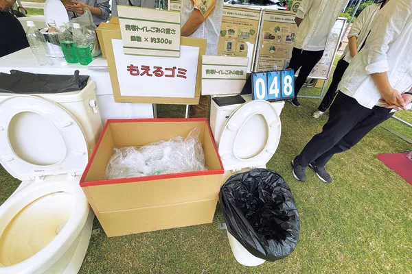 焦った状況下でもスムーズに使用できるよう、イラストを用いた説明書きが同封されている