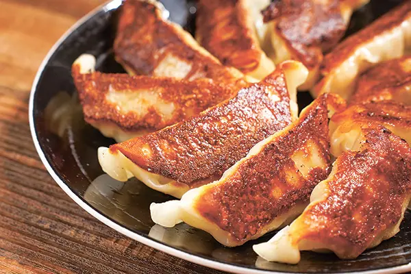 庶民の味 餃子（ギョーザ）の意外な歴史